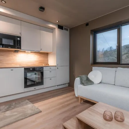 En Nydelig Og Moderne Pa Ballstad شقة *