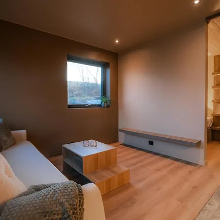 شقة En Nydelig Og Moderne Pa Ballstad Vestvagoy